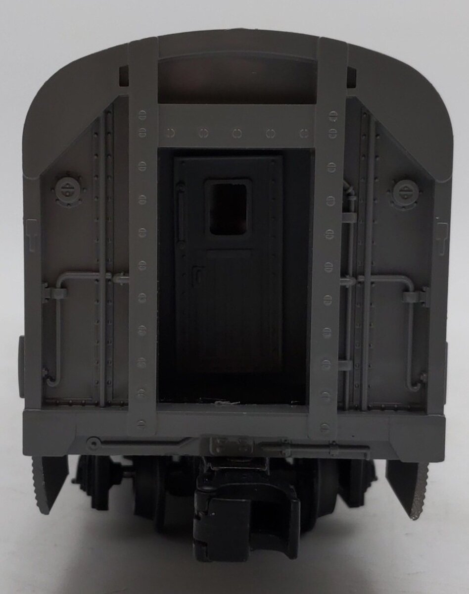 Weaver New York Central "Imperial Court" 60' Aluminum Passenger Car (3-Rail) VG/Box