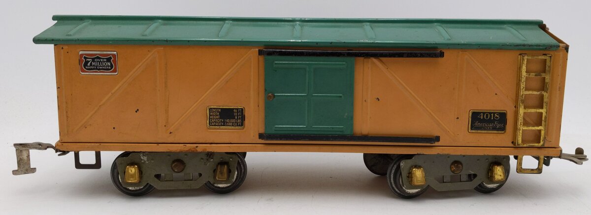 American Flyer 4018 Vintage Standard Gauge Mustard Green Boxcar EX