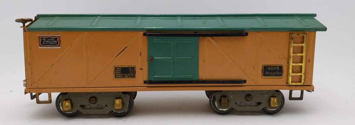 American Flyer 4018 Vintage Standard Gauge Mustard Green Boxcar EX
