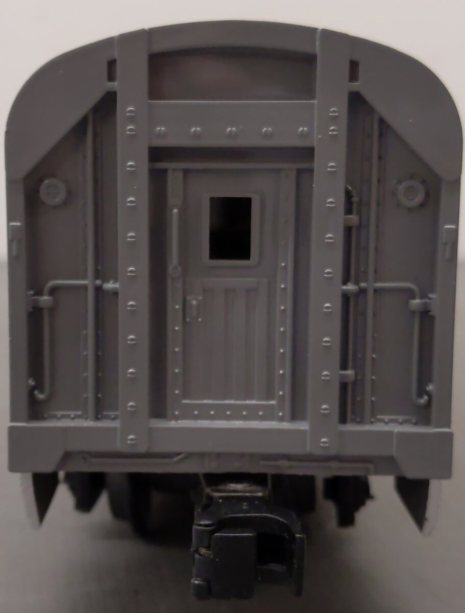 Weaver 681 O Gauge New York Central Dining Car #681 [3 Rail] EX/Box