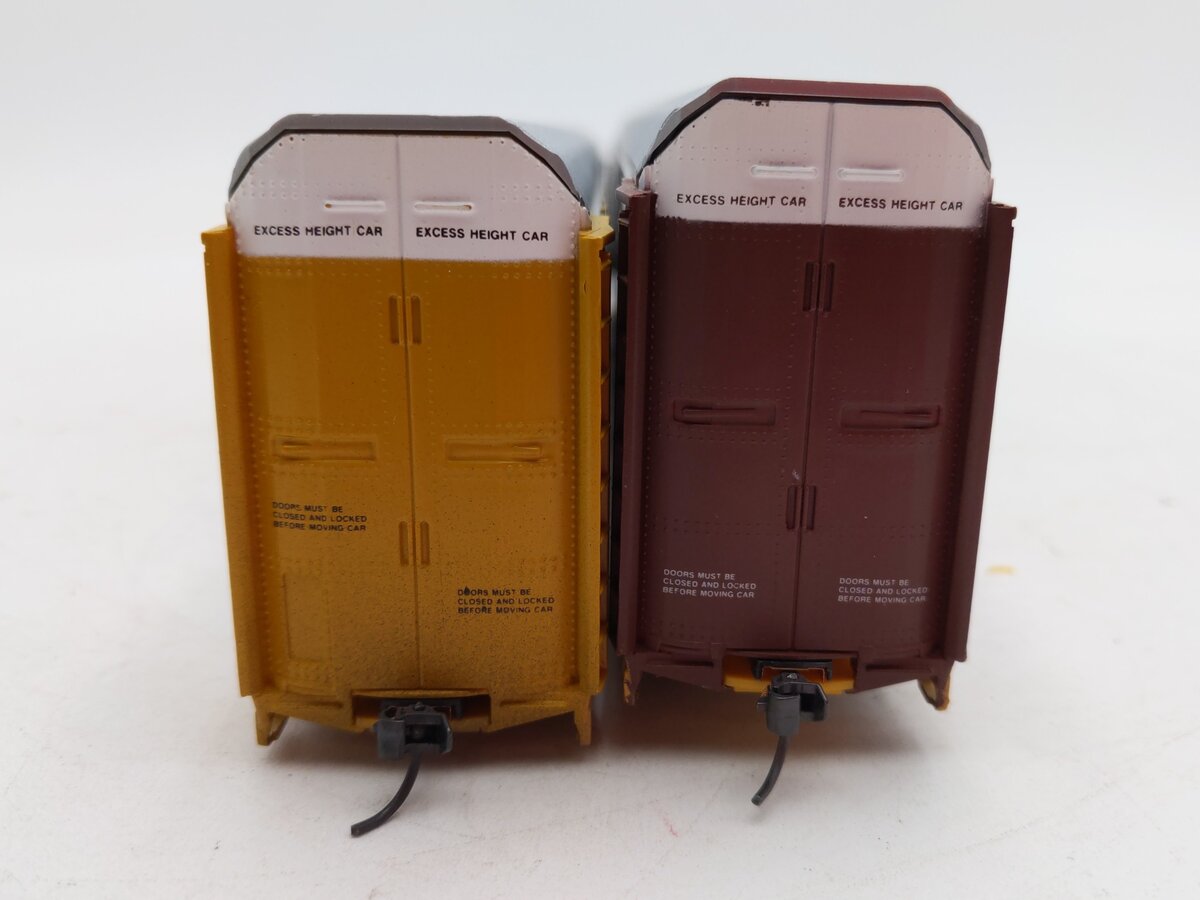 Walthers Assorted HO Scale 89' Enclosed Auto Carriers [2] VG/Box