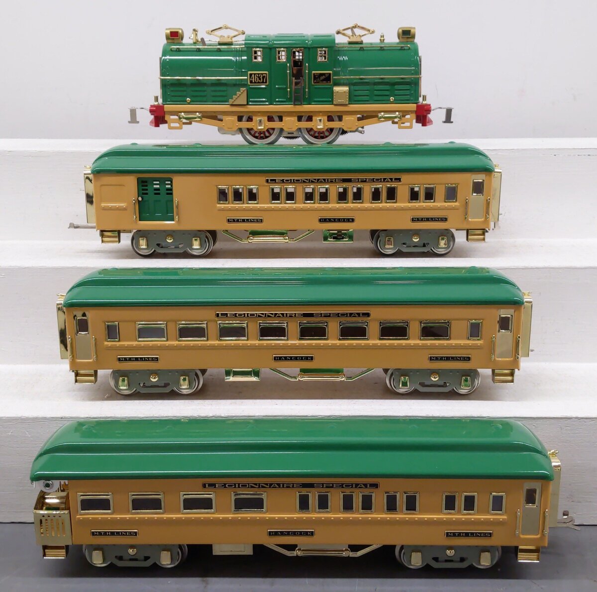 MTH 10-1186-0 Legionnaire Std Gauge Electric Passenger Train Set EX/Box