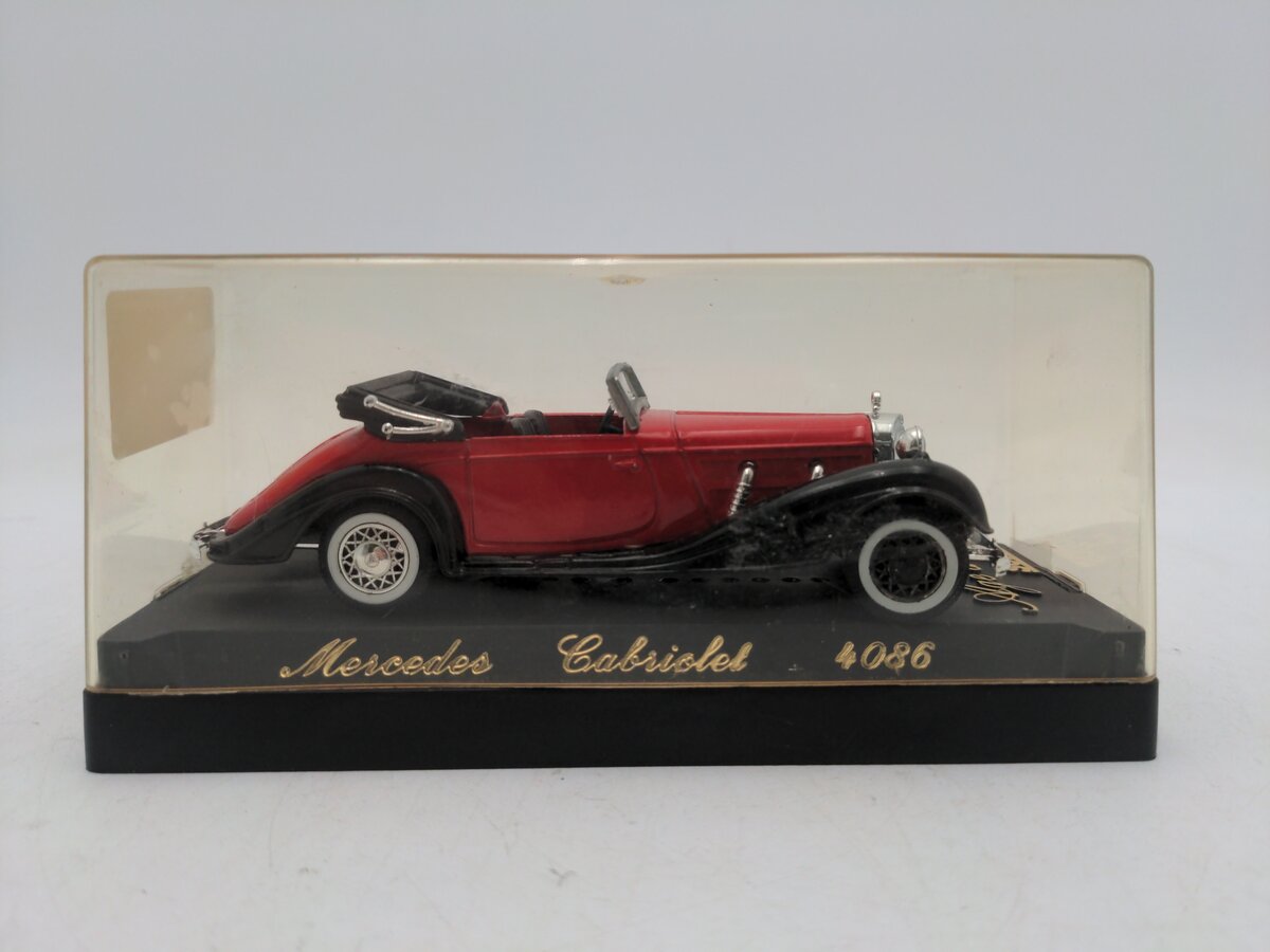 Solido 4086 1:43 Scale Mercedes Car EX