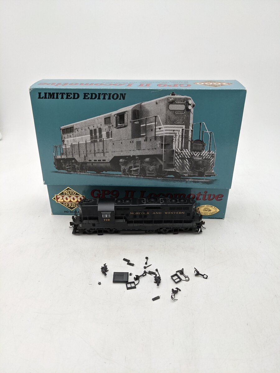 Proto 2000 23615 HO Scale Norfolk & Western GP9 II Diesel Locomotive #710 EX/Box