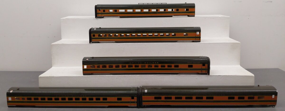 Assorted O Scale Custom Passengers Car Shells - 2 Rail [5] VG