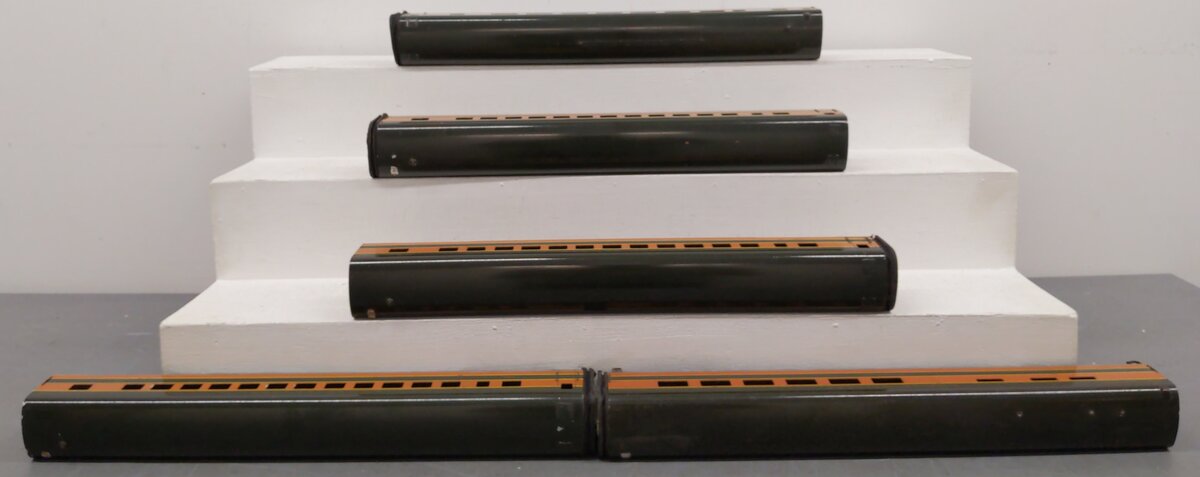 Assorted O Scale Custom Passengers Car Shells - 2 Rail [5] VG