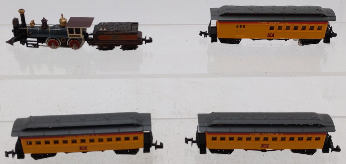 Bachmann 24004 Prairie Flyer  N Gauge Steam Starter Train Set VG/Box