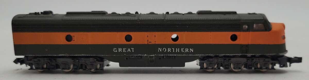 Atlas N Scale Great Northern Diesel Locomotive - Custom