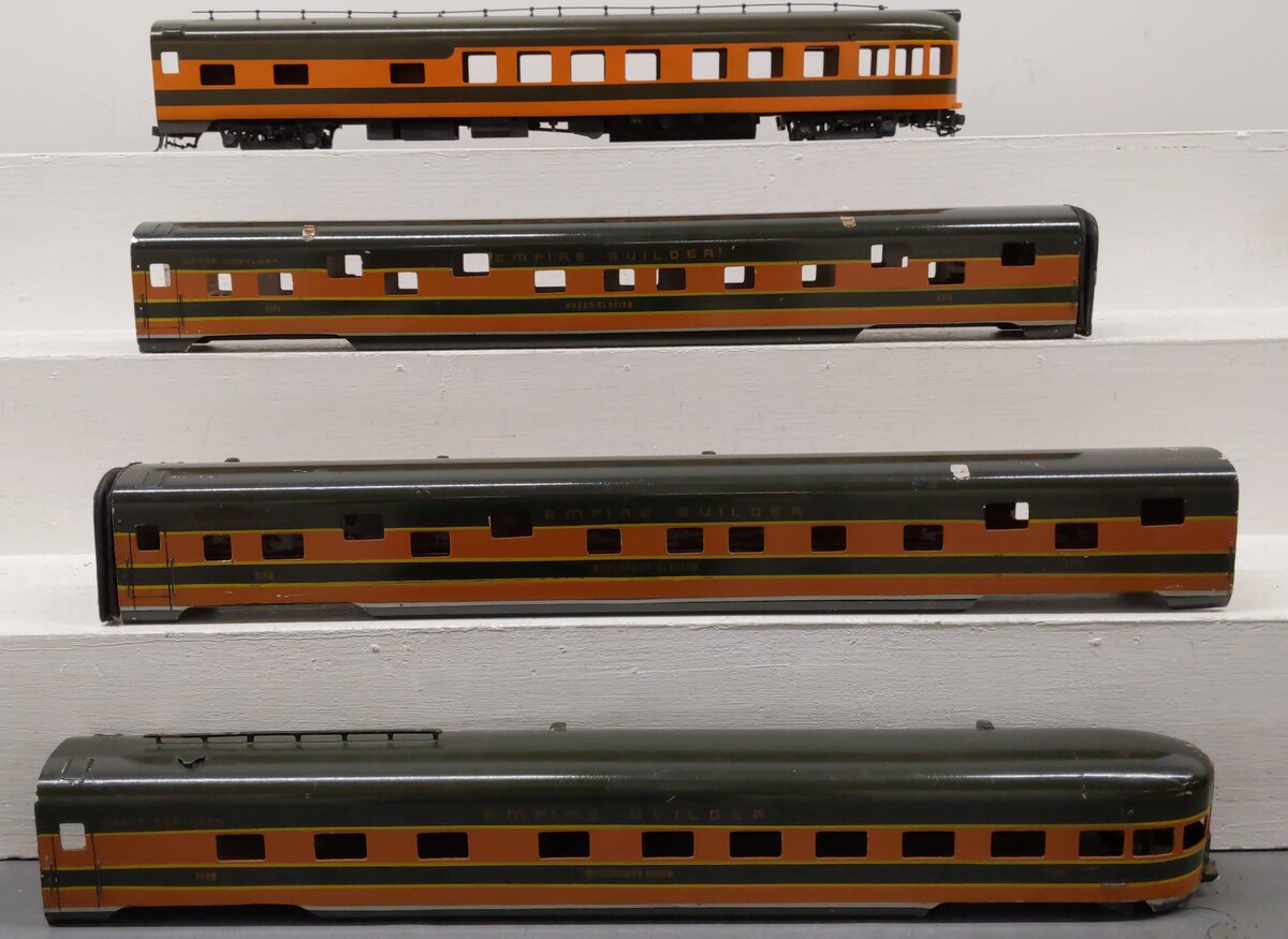 Assorted O Gauge Custom Passenger Cars Assembled Kits - 2 Rail [4] VG