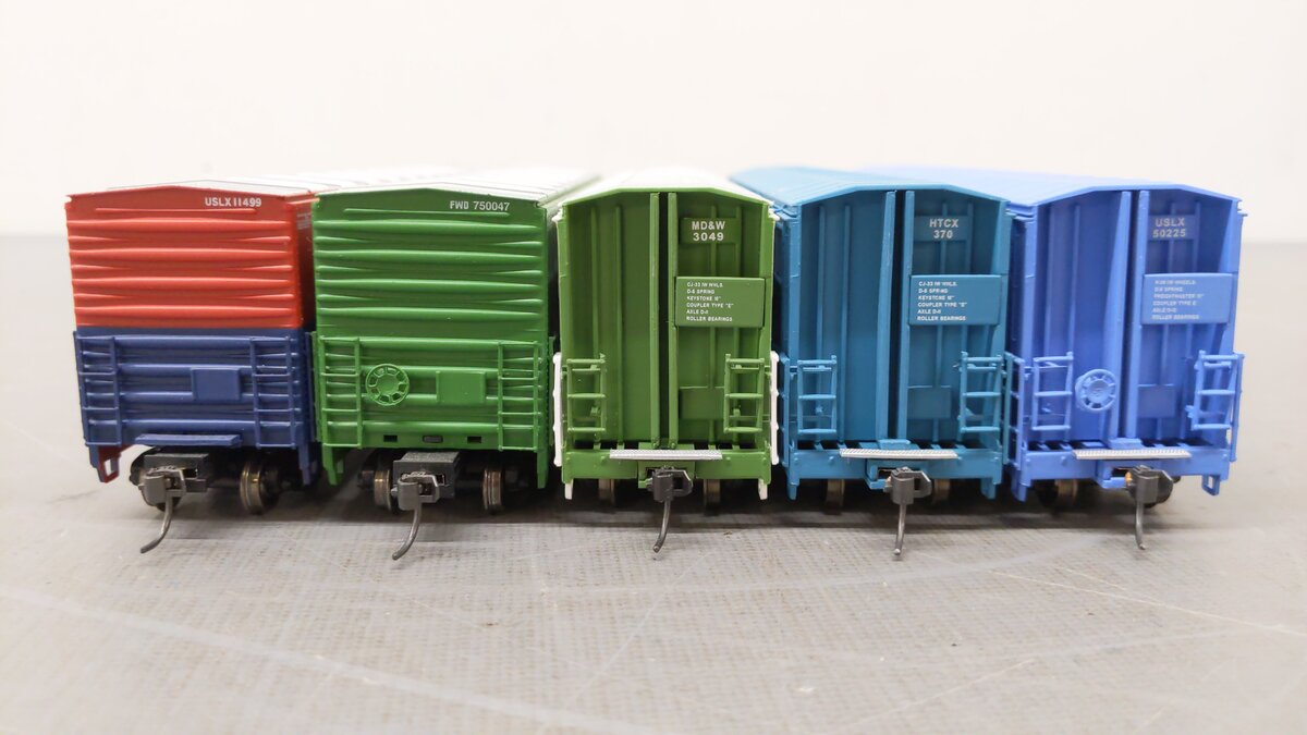Atlas & Walthers Assorted HO Scale Plug/Thrall Door Box Cars [5] EX/Box