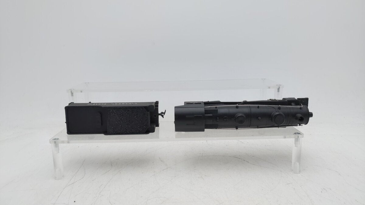 Lionel 0625LT SP Pacific Locomotive & Tender EX/Box