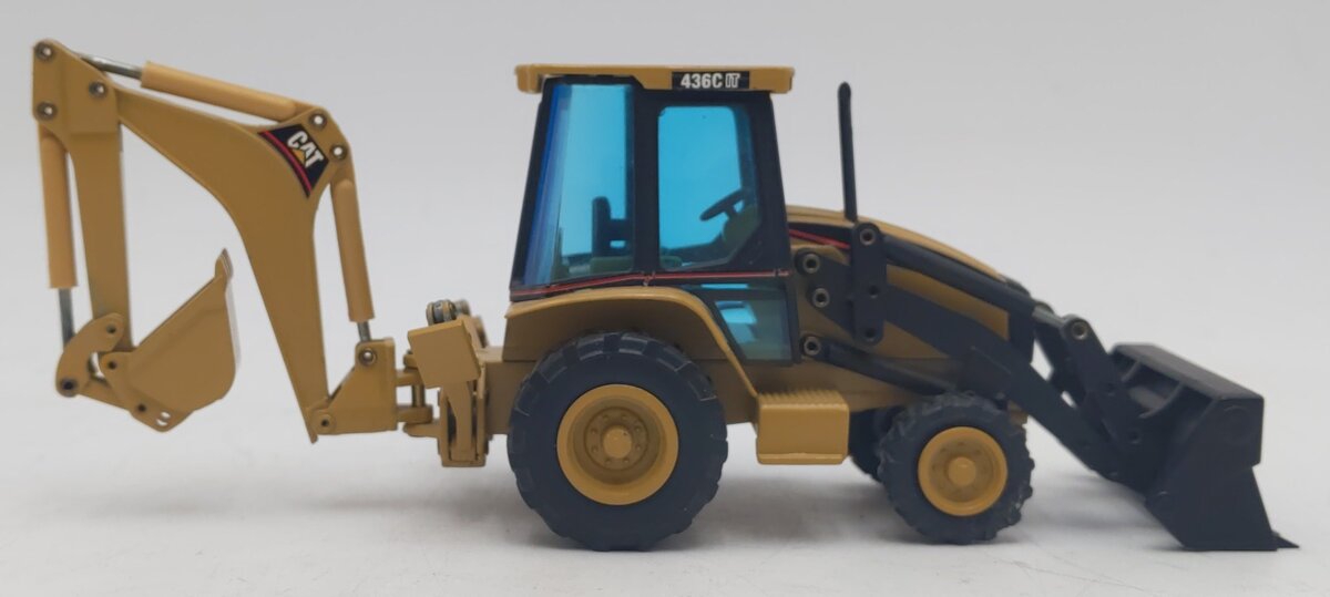 NZG 435/1 1:50 Die-Cast Caterpillar Backhoe Loader w/438C Black Front System EX/Box
