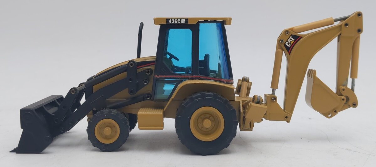 NZG 435/1 1:50 Die-Cast Caterpillar Backhoe Loader w/438C Black Front System EX/Box
