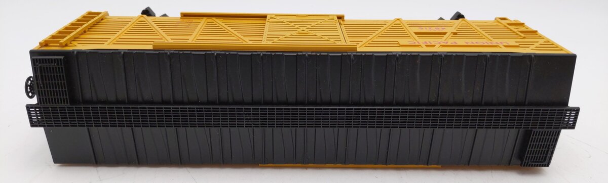 MTH 20-94516 O Gauge Union Pacific Steel Sided Stock Car #48219 LN/Box