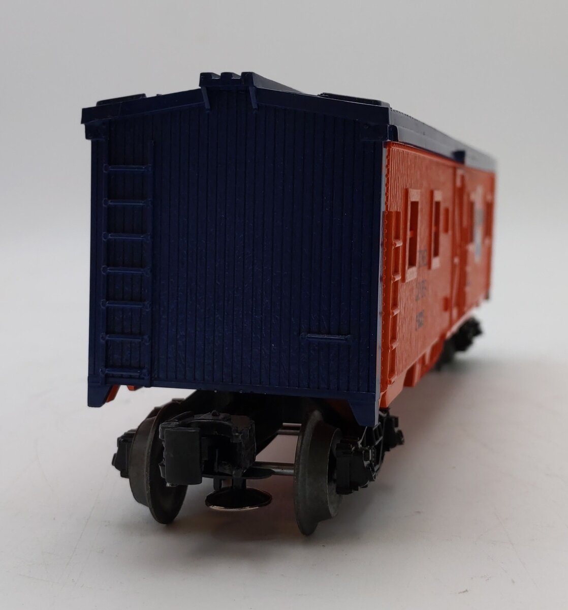 Lionel 6-5733 O Gauge Lionel Lines Illuminated Bunk Car LN/Box