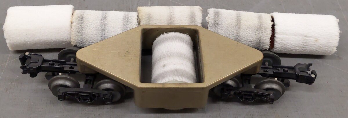 CenterLine Products 60053 O Gauge Die-Cast 3-Rail Rail Cleaner EX/Box