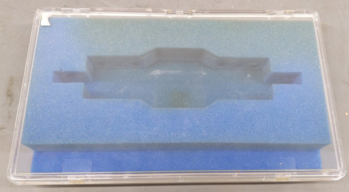 CenterLine Products 60053 O Gauge Die-Cast 3-Rail Rail Cleaner EX/Box