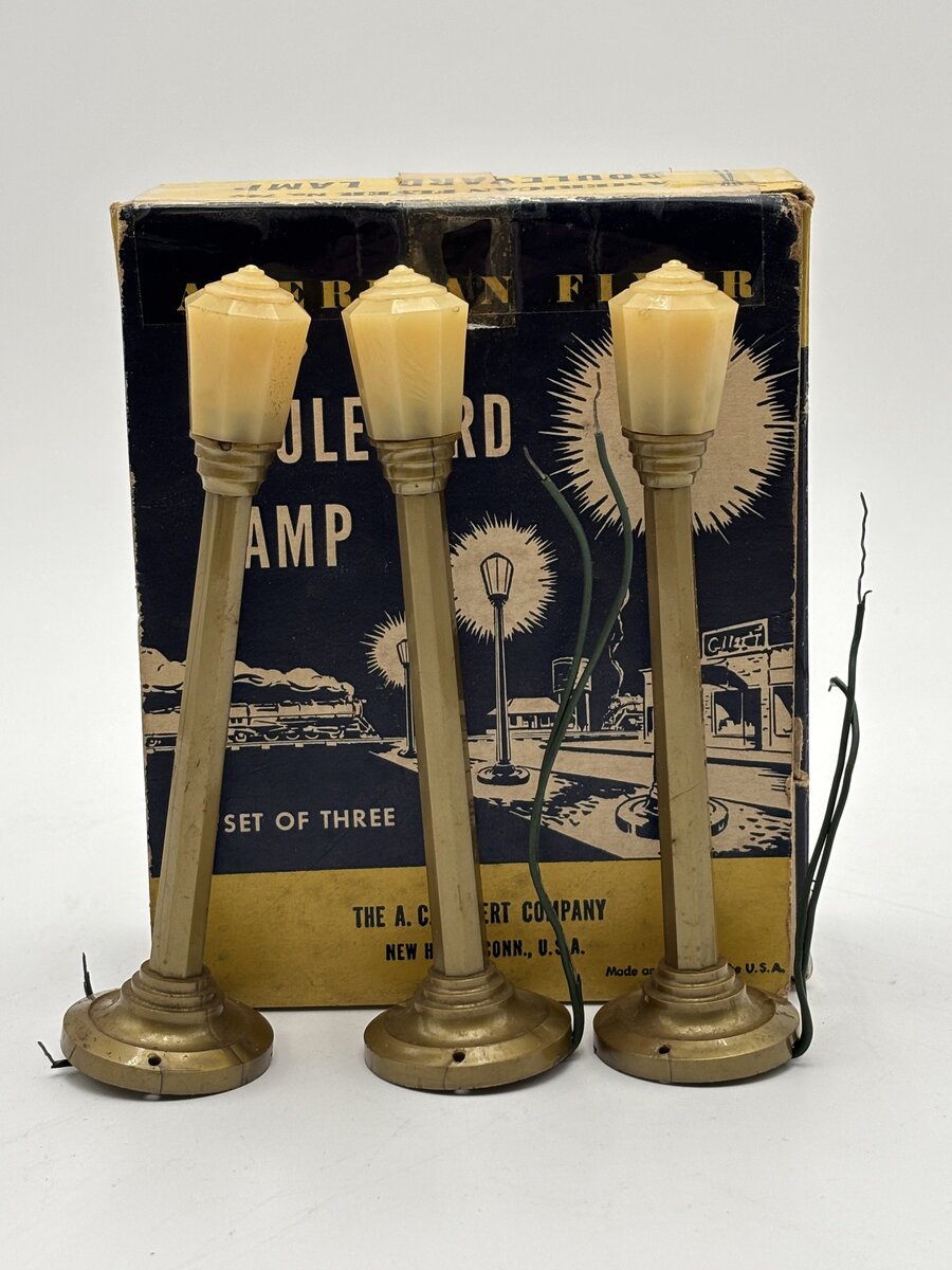 American Flyer 749 Vintage S Plastic Boulevard Street Lamp (Set of 3) LN/Box