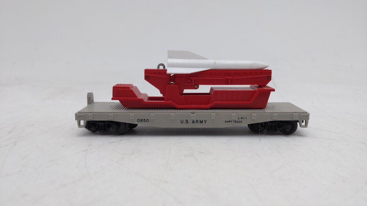 Lionel 0850 U.S. Army Missile Launching Flatcar EX/Box