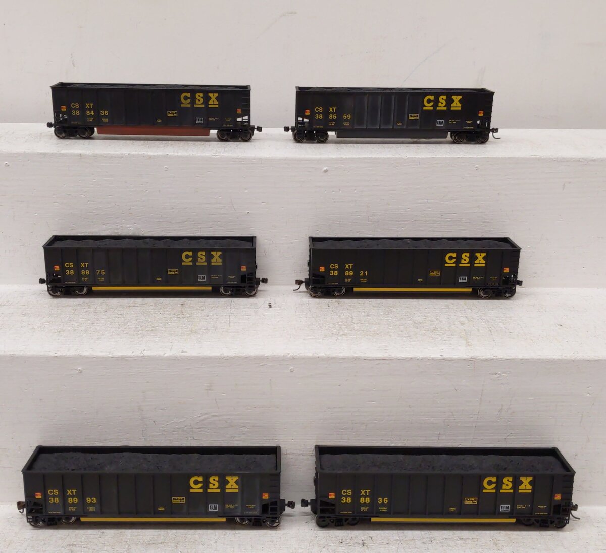 Walthers 932-5312 HO Scale CSX BethGon Hopper 6-Pack/Box