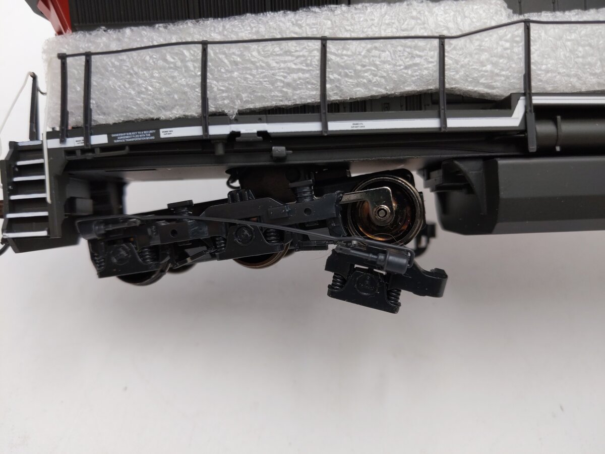 Broadway Limited 986 HO Scale Southern Pacific GE AC6000CW Diesel Engine #600 VG/Box