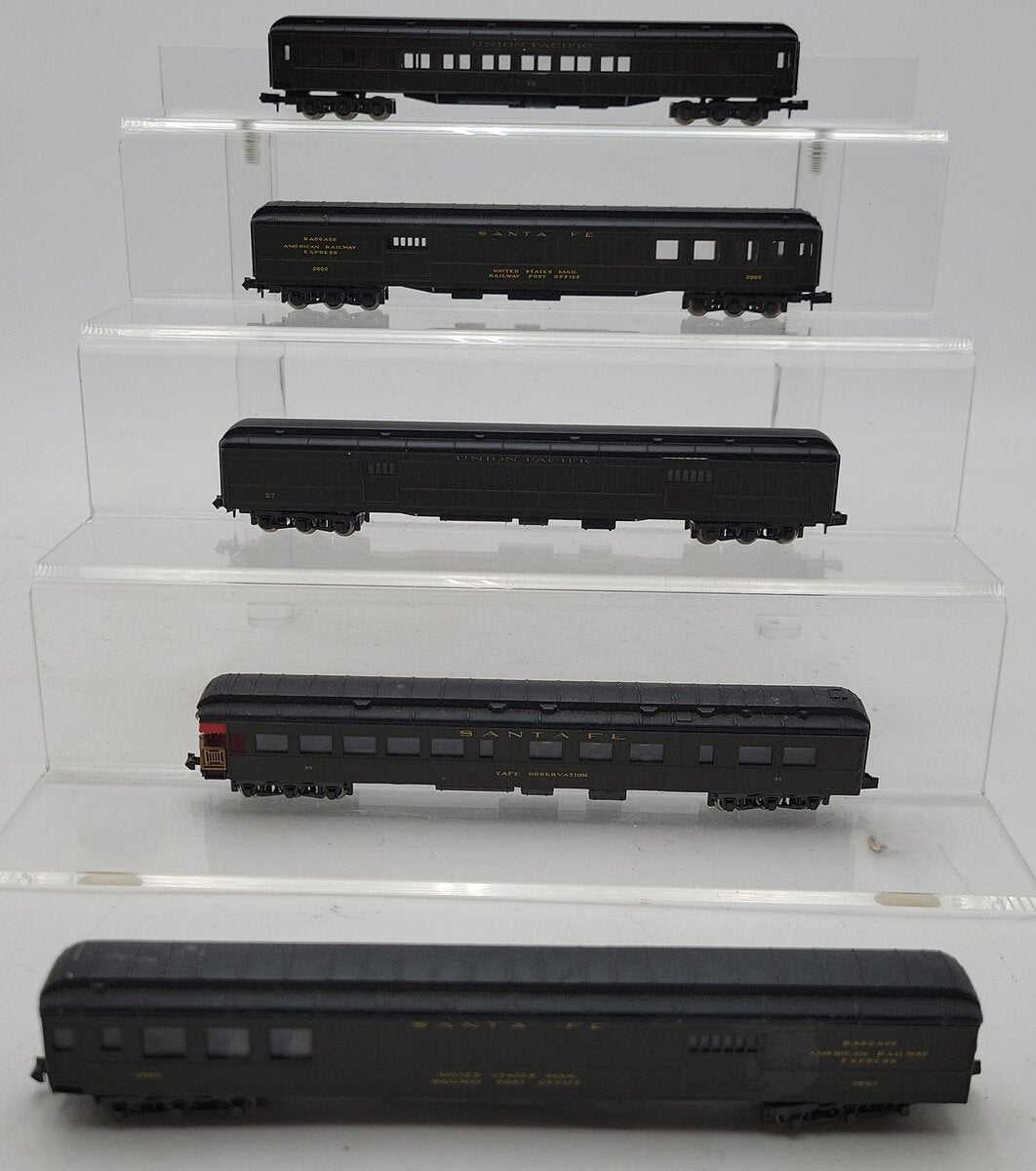 Rivarossi & Atlas N Scale Assorted Passenger Cars [5] EX/Box