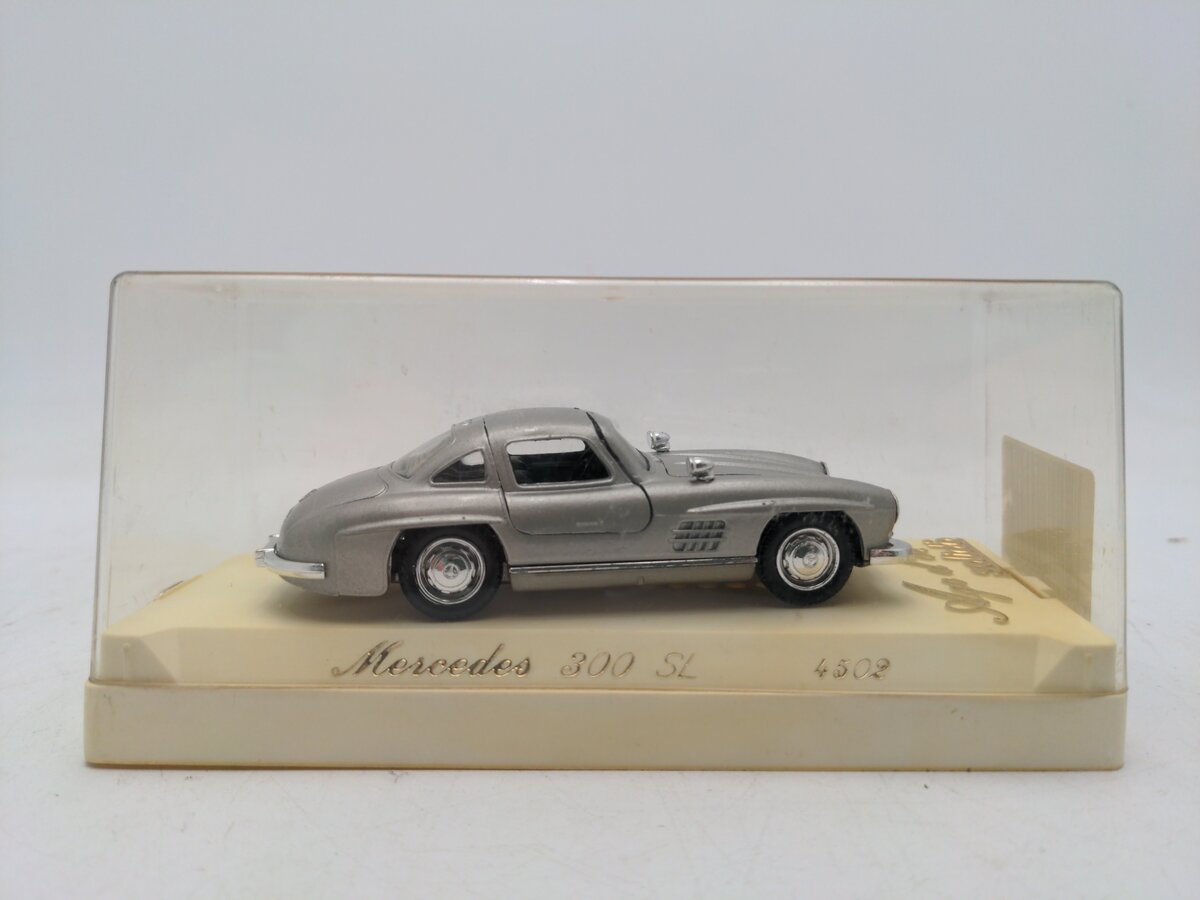 Solido 4502 1:43 Scale Mercedes 300 SL Car EX