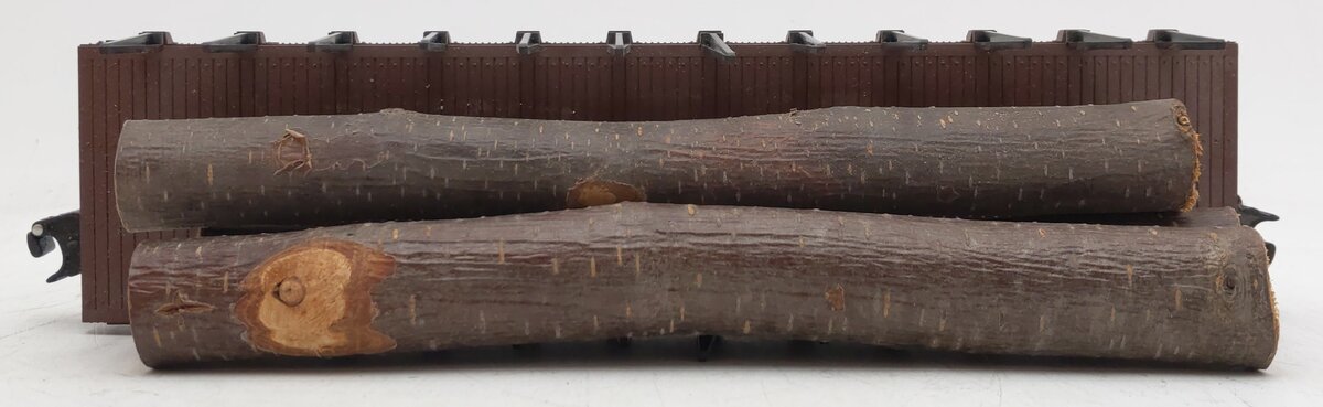 Lionel 6-26713 O Gauge Western Maryland Standard Flatcar w/Log Load #26715 VG/Box