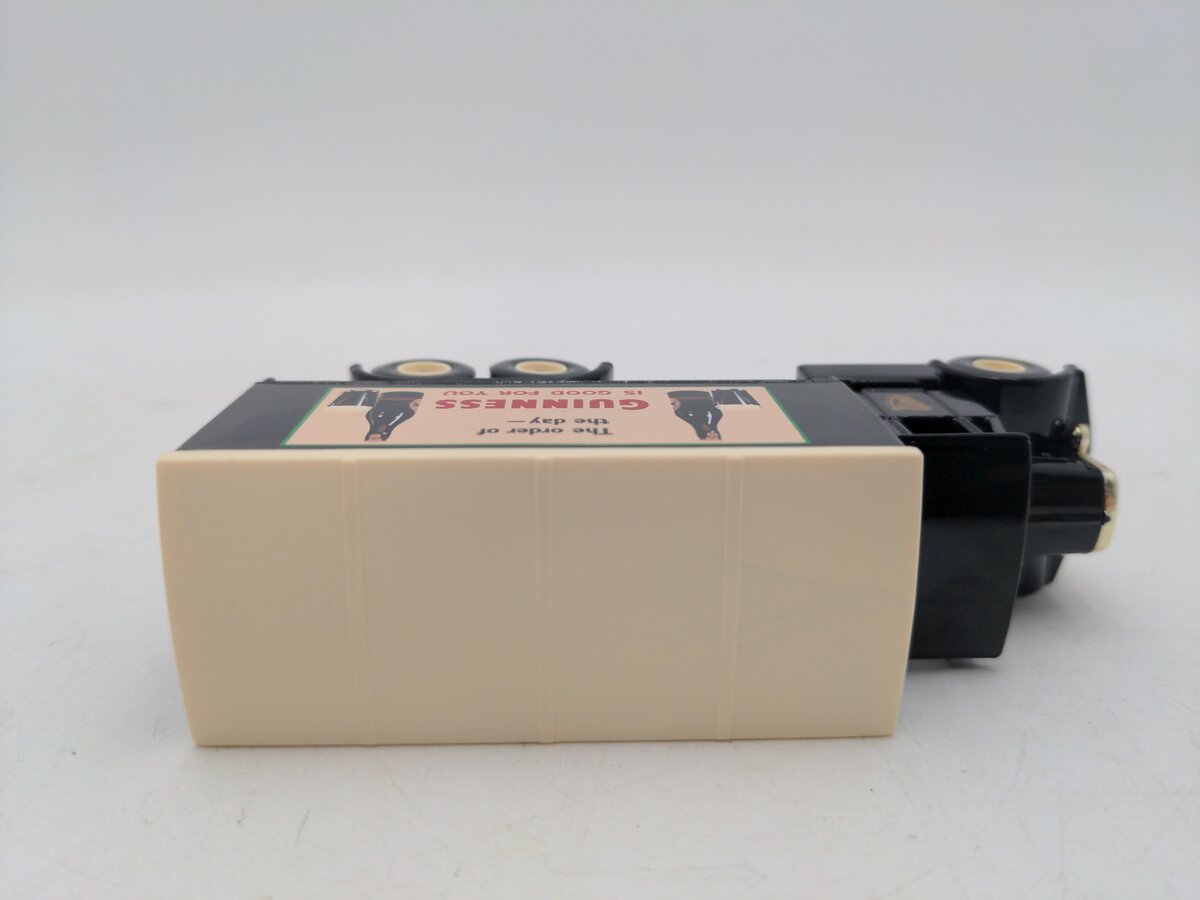 Lledo 1:76 Scale Guinness Is Good For You Delivery Truck EX/Box