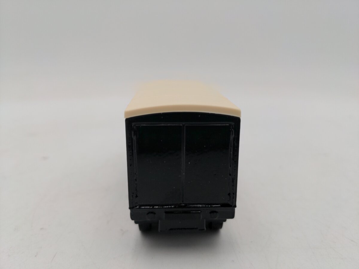 Lledo 1:76 Scale Guinness Is Good For You Delivery Truck EX/Box