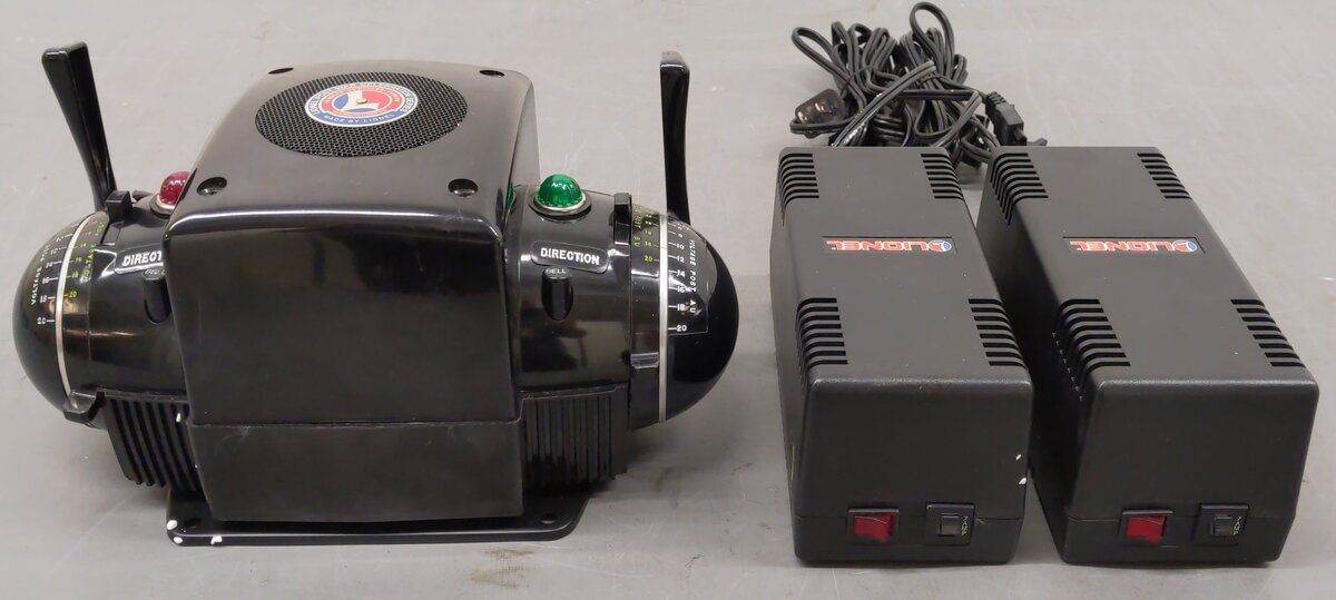 Lionel 6-22982 O ZW Postwar Celebration Series Controller & 2 Transformers Set EX/Box