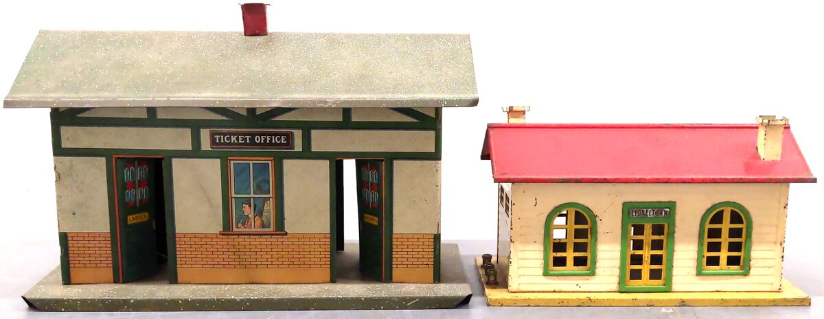 Lionel & Ives Vintage O Tinplate Stations: 114, 137 [2] VG