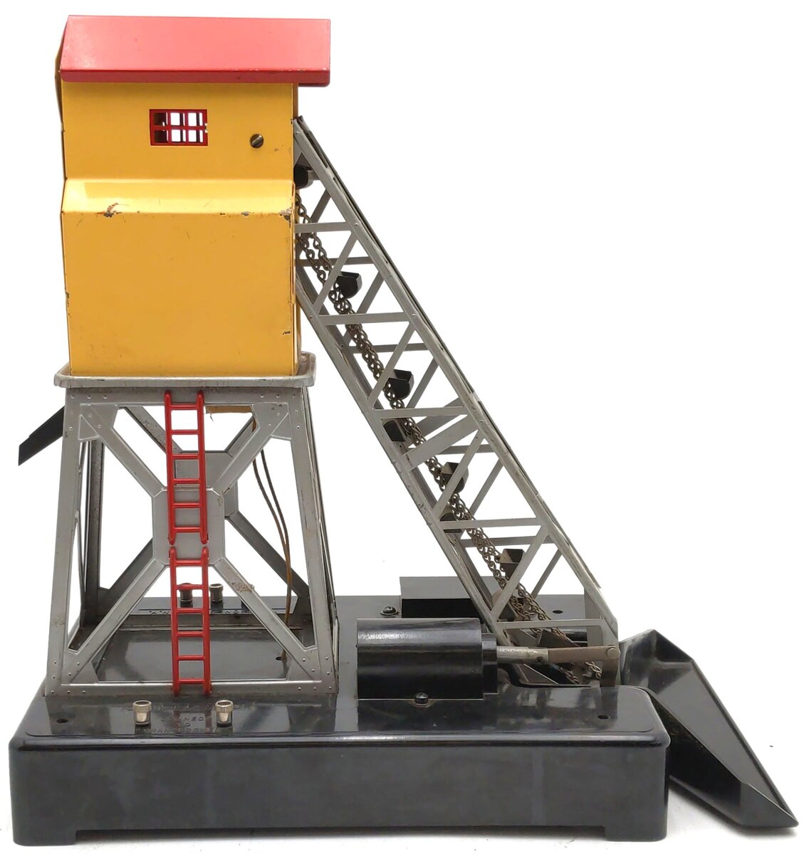 Lionel 97 Vintage O Operating Coal Elevator Loader VG