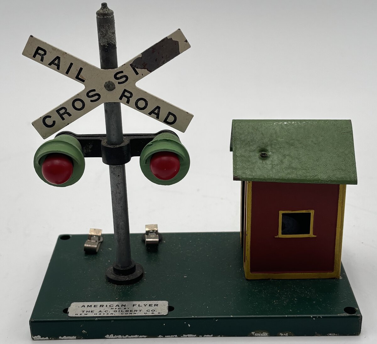 American Flyer 759 Vintage S Shed with Crossing Signal & Bell/Box