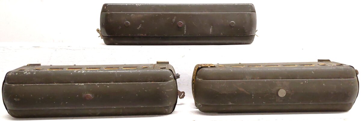 Lionel Vintage Standard Gauge Passenger Cars [3]