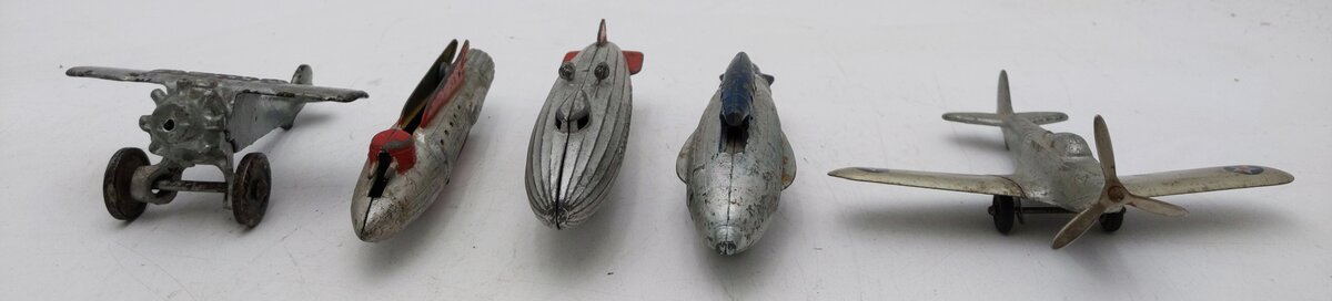 HO Die Cast Airplanes & Blimps [5] EX