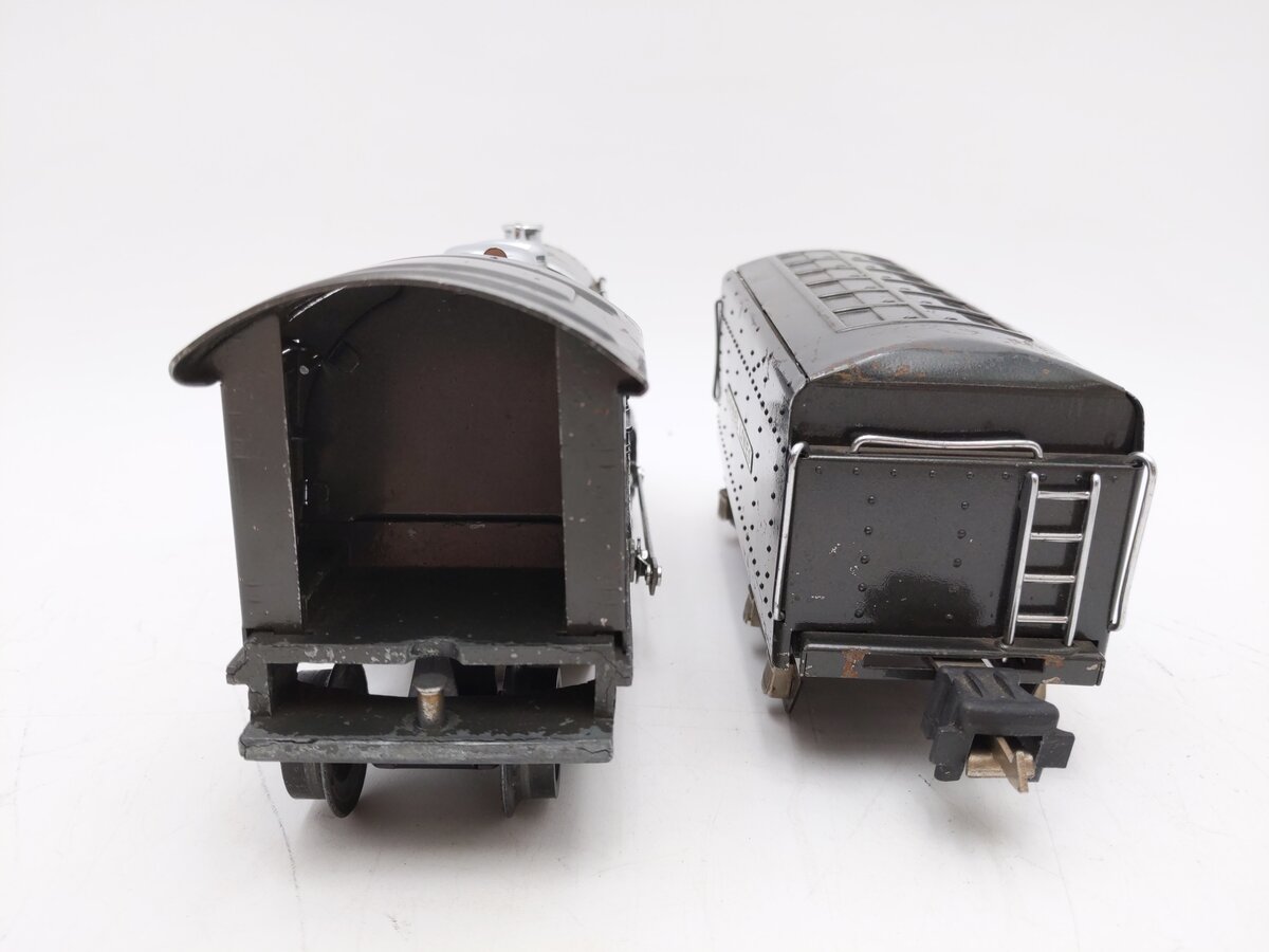 Lionel 249E Vintage O 2-4-2 Tinplate Steam Locomotive w/ 265T Tender- Repainted