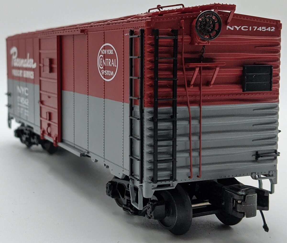 MTH 20-3377E O New York Central 40' AAR Boxcar #174542 NIB