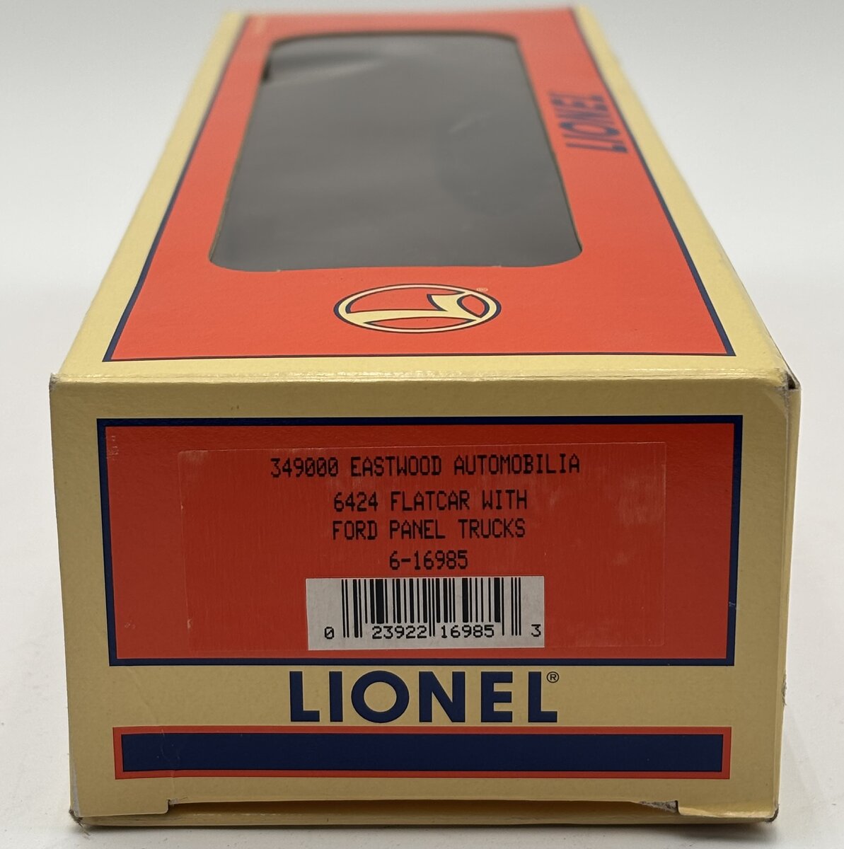 Lionel 6-16985 O Gauge Eastwood Automobilia Flatcar w/ Ford Panel Trucks #6424 EX/Box