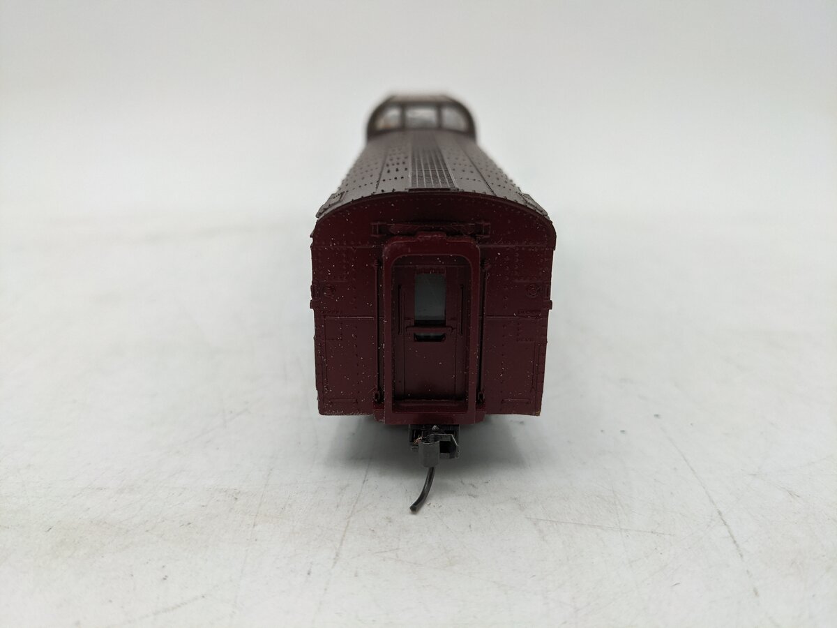AHM 6405-20 HO Scale N.& W. Vista Dome Coach 85' Passenger Car #1611 EX/Box