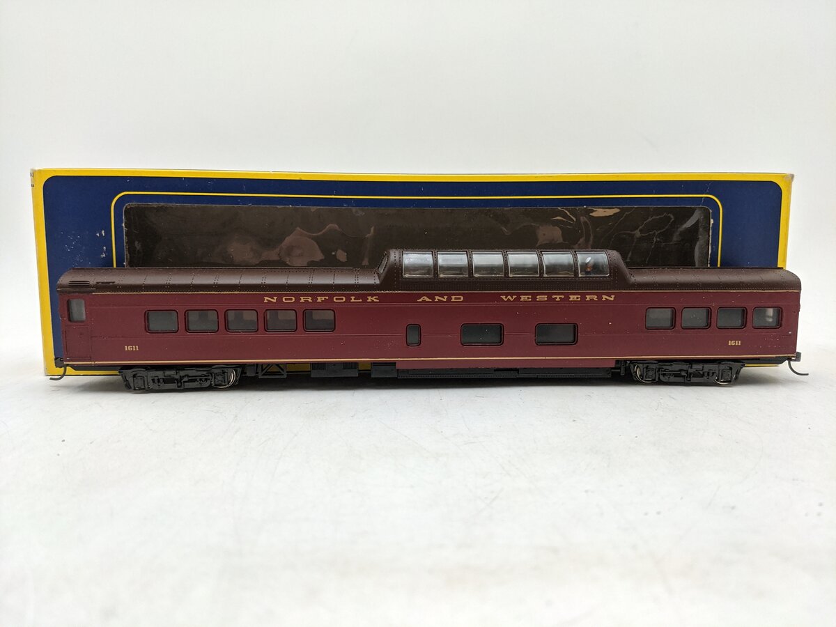 AHM 6405-20 HO Scale N.& W. Vista Dome Coach 85' Passenger Car #1611 EX/Box