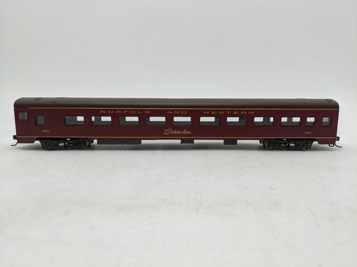 AHM 6404-20 HO Scale N. & W. 1930 Coach Passenger Car #1727 EX/Box