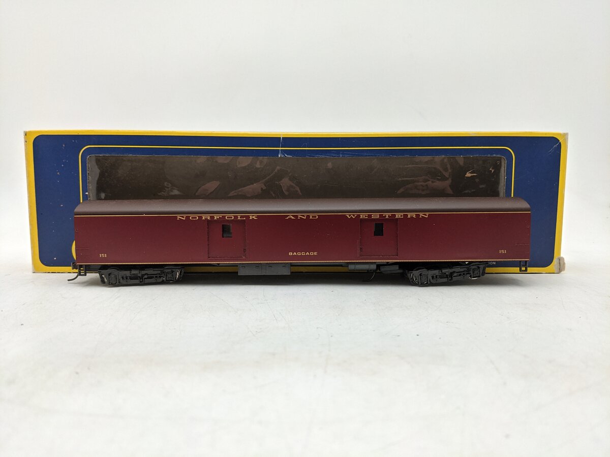 AHM 6407-20 HO Scale Norfolk & Western Baggage Passenger Car #151 EX/Box