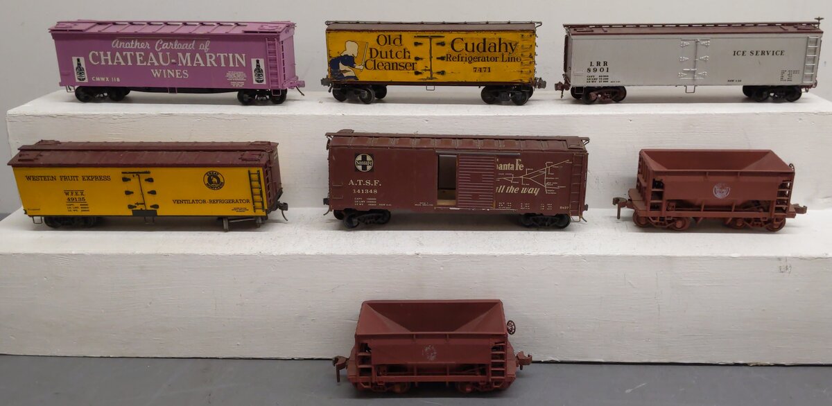 O Scale (2-Rail) Assorted Freight Cars #118,49135,141348,7471,8901 [7]