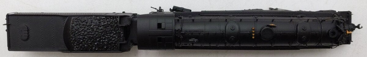 Spectrum 82651 N Scale Unlettered 2-6-6-2 Articulated Steam Locomotive & Tender EX/Box
