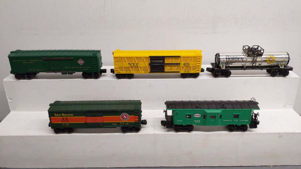 Lionel O Assorted Freight Cars 9174, 9773, 9863, 9772, 9154 [5] EX