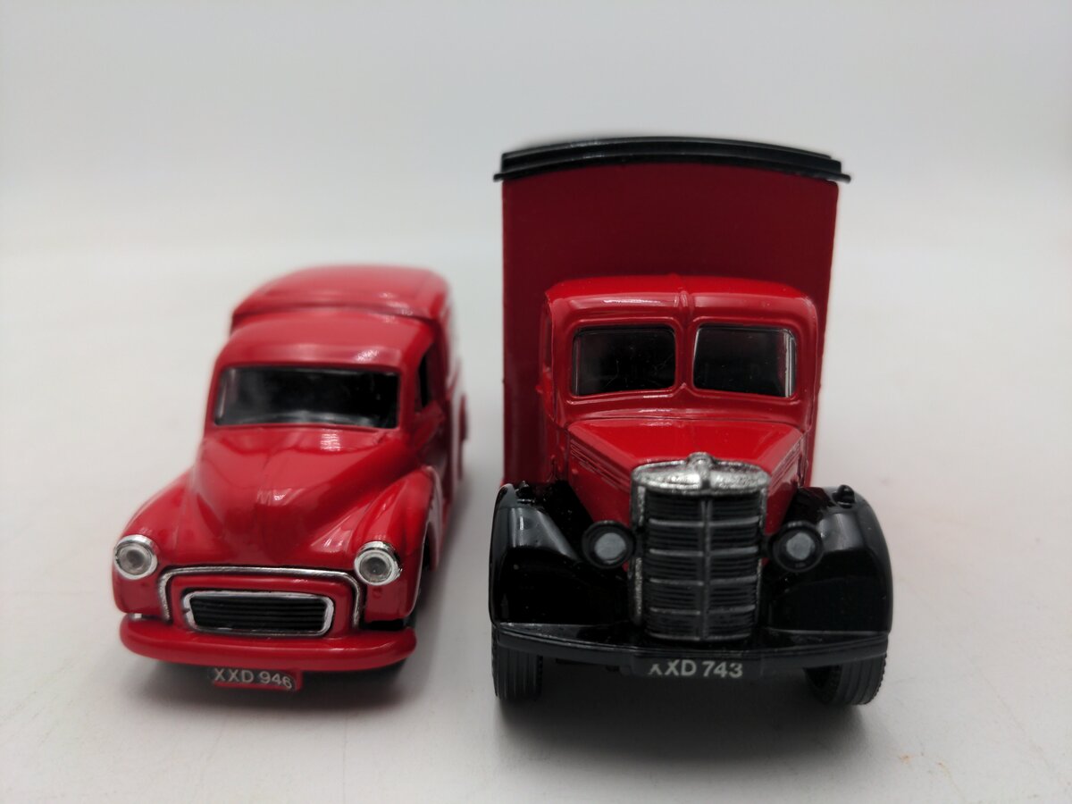 Corgi 481 1:43 Scale Royal Mail Set Morris Minor Van & Bedford Van D7/1 EX/Box