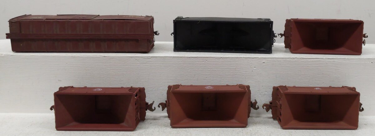 O Scale (2-rail) Assorted Freight Cars [6]