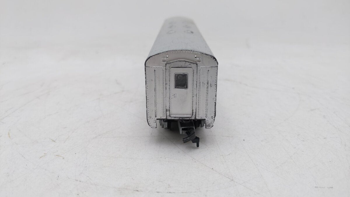 Lionel 0700-1 HO New Haven Passenger Car #2463 EX/Box