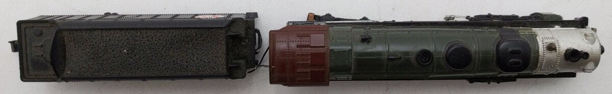 Con-Cor 3003 N Scale Great Northern Railway Steam Locomotive With Tender EX/Box